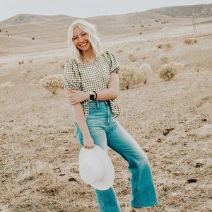 Meet your Posher, Elle